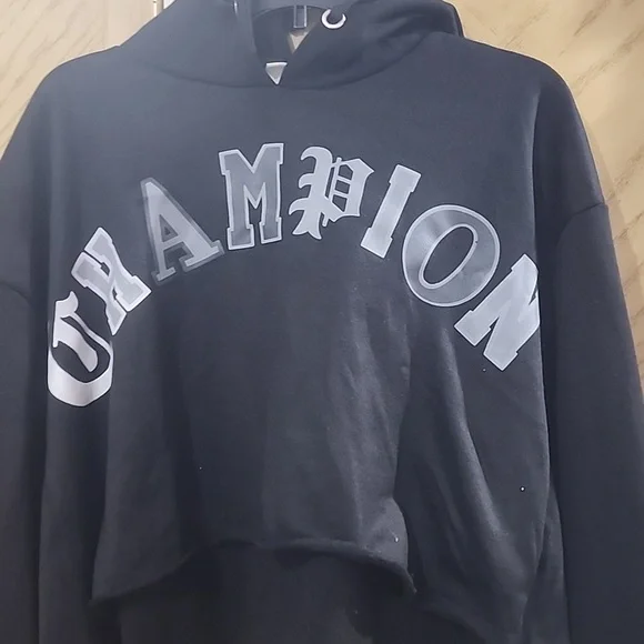 Retro Champion Black Old English Cropped Hoodie